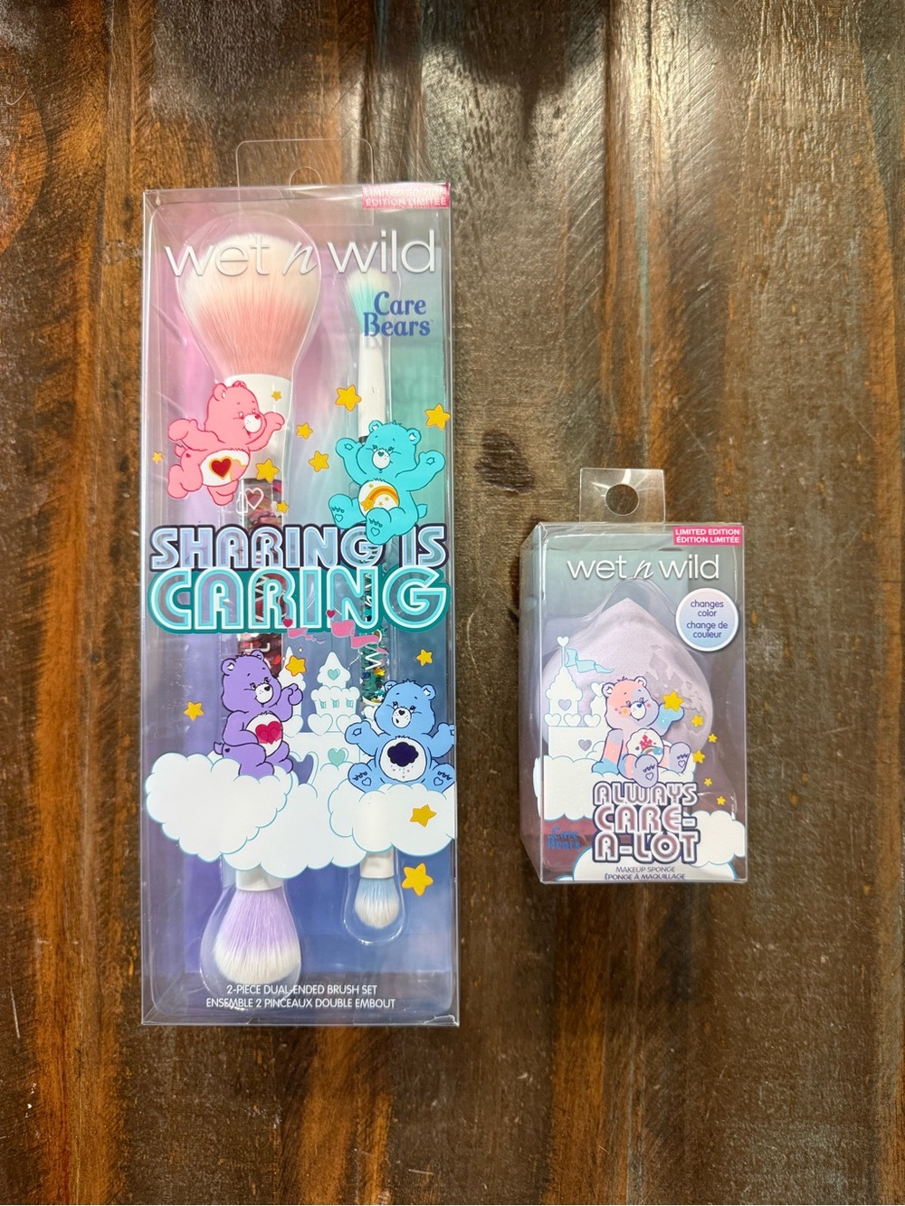 wet n wild x Care Bears Makeup Brush Set Color Changing Sponge Ltd Edition NIB